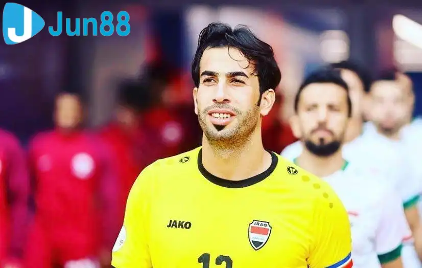 Thủ môn Jalal Hassan chia sẻ đầy tự tin sau chiếc vô địch King's Cup tại Thái Lan (Ảnh: CNN) Thủ môn Jalal Hassan chia sẻ đầy tự tin sau chiếc vô địch King's Cup tại Thái Lan (Ảnh: CNN)