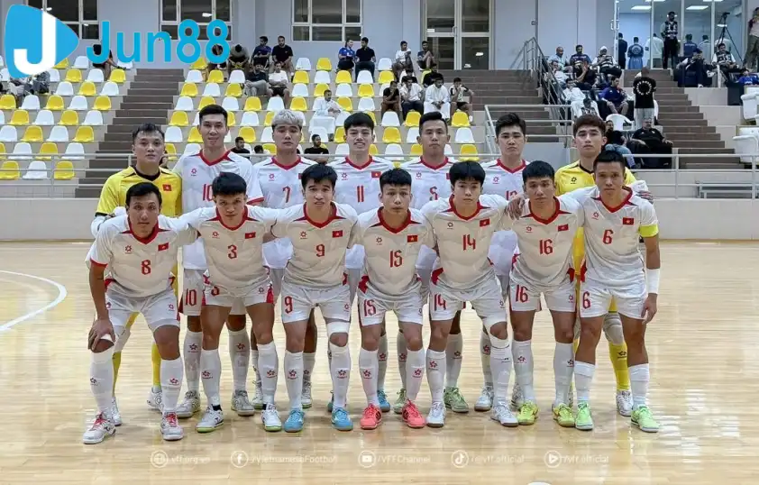 Đội tuyển futsal Việt Nam lại có thêm một chiến thắng trước chủ nhà Kuwait (Ảnh: VFF)