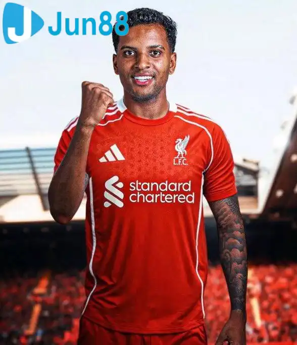 Liệu Liverpool có thể kích hoạt thương vụ bom tấn này thành công? (Ảnh: CFD-Oficial) Liệu Liverpool có thể kích hoạt thương vụ bom tấn này thành công? (Ảnh: CFD-Oficial)