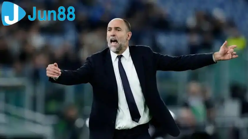 Igor Tudor chính thức bị Juventus sa thải sau chuỗi thành tích bết bát (Ảnh: Football Italia).