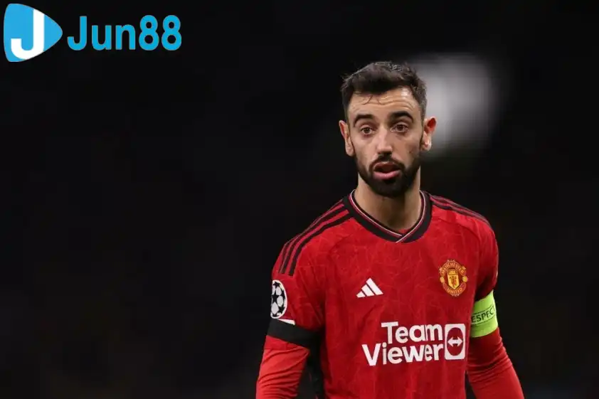 Bayern Munich dành sự quan tâm lớn cho Bruno Fernandes (Ảnh: BBC)