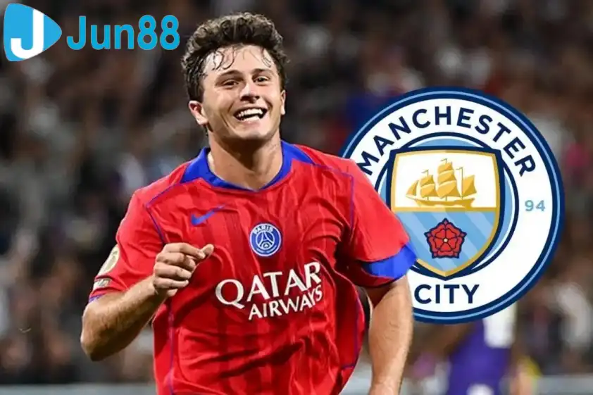 Man City rất muốn chiêu mộ sao trẻ người Bồ Đào Nha trong kỳ chuyển nhượng sắp tới. Ảnh: Football Insider Man City rất muốn chiêu mộ sao trẻ người Bồ Đào Nha trong kỳ chuyển nhượng sắp tới. Ảnh: Football Insider