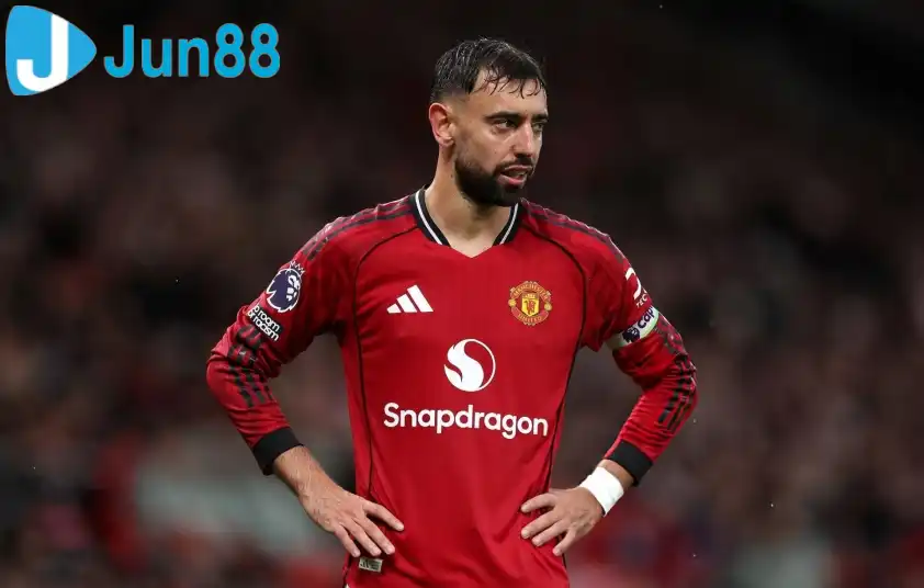 Bruno Fernandes không có ý định rời Man Utd vào thời điểm hiện tại