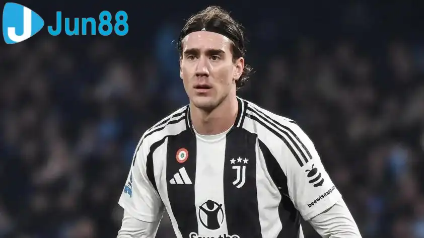 Vlahovic chưa thể vươn tầm trong màu áo Juventus (Ảnh: GOAL) Vlahovic chưa thể vươn tầm trong màu áo Juventus (Ảnh: GOAL)