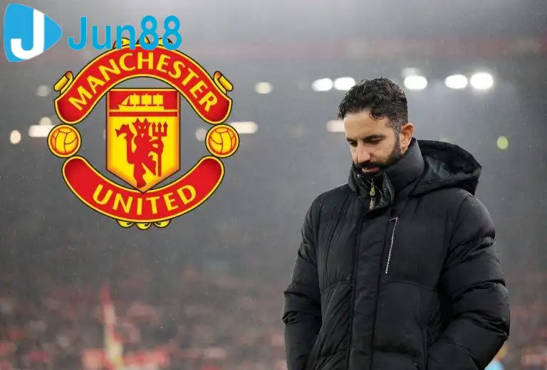 MU sẽ phải ứng phó với việc không có HLV trong khoảng thời gian dài nếu Amorim từ chức (Ảnh: GOAL). MU sẽ phải ứng phó với việc không có HLV trong khoảng thời gian dài nếu Amorim từ chức (Ảnh: GOAL).